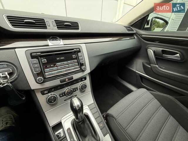 Белый Фольксваген CC / Passat CC, объемом двигателя 1.97 л и пробегом 132 тыс. км за 14500 $, фото 16 на Automoto.ua