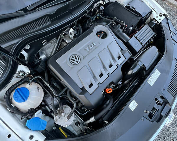 Белый Фольксваген CC / Passat CC, объемом двигателя 1.97 л и пробегом 121 тыс. км за 13900 $, фото 17 на Automoto.ua