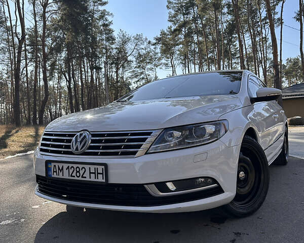 Белый Фольксваген CC / Passat CC, объемом двигателя 2 л и пробегом 150 тыс. км за 10100 $, фото 2 на Automoto.ua