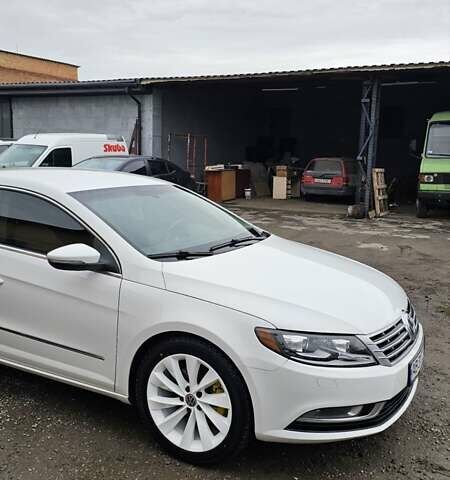 Белый Фольксваген CC / Passat CC, объемом двигателя 1.98 л и пробегом 270 тыс. км за 12700 $, фото 2 на Automoto.ua