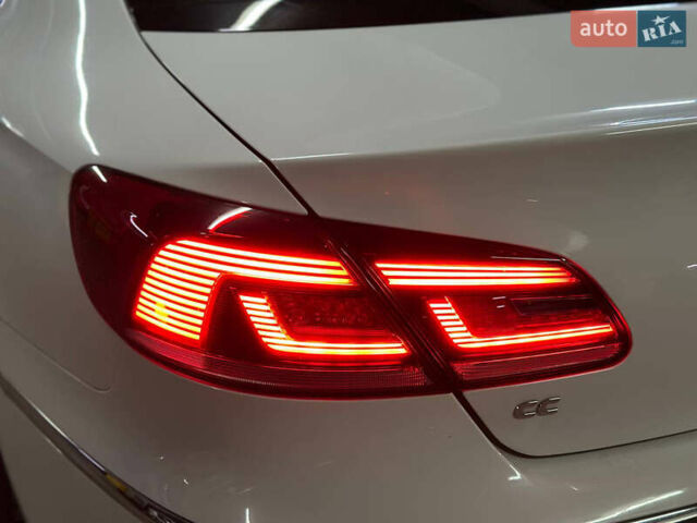 Белый Фольксваген CC / Passat CC, объемом двигателя 1.8 л и пробегом 229 тыс. км за 9400 $, фото 42 на Automoto.ua