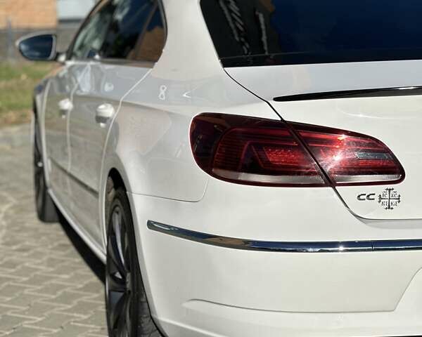Белый Фольксваген CC / Passat CC, объемом двигателя 1.98 л и пробегом 211 тыс. км за 11000 $, фото 9 на Automoto.ua