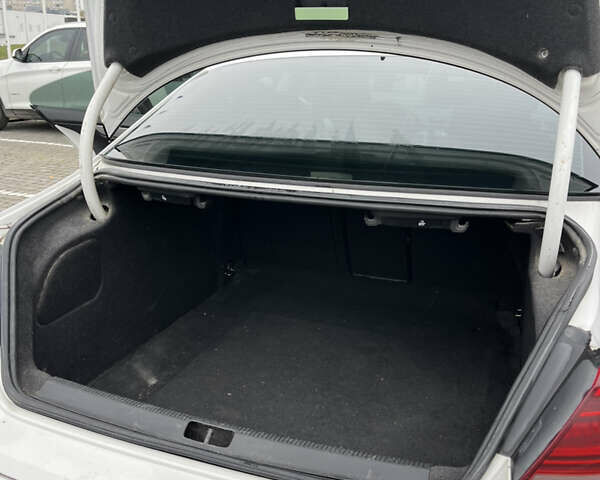 Белый Фольксваген CC / Passat CC, объемом двигателя 1.98 л и пробегом 169 тыс. км за 8300 $, фото 37 на Automoto.ua