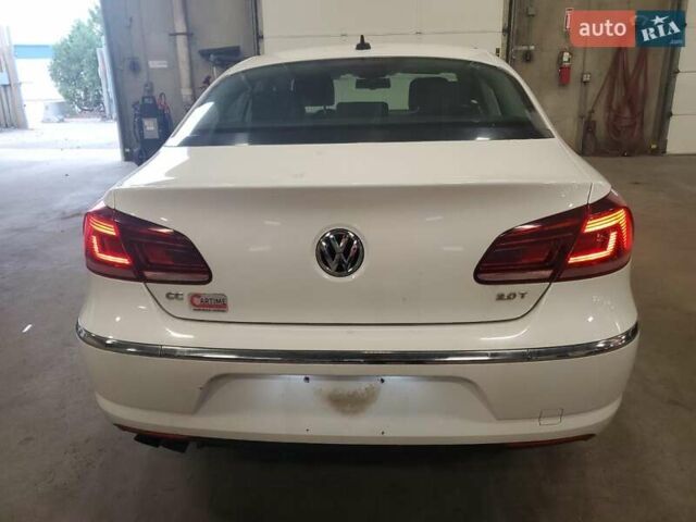 Білий Фольксваген CC / Passat CC, об'ємом двигуна 1.98 л та пробігом 157 тис. км за 1000 $, фото 2 на Automoto.ua