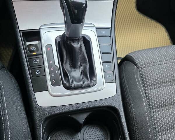 Белый Фольксваген CC / Passat CC, объемом двигателя 2 л и пробегом 231 тыс. км за 11900 $, фото 32 на Automoto.ua