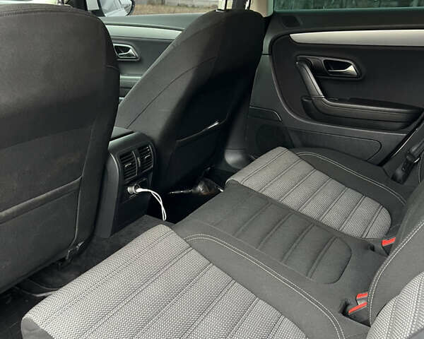 Білий Фольксваген CC / Passat CC, об'ємом двигуна 1.8 л та пробігом 99 тис. км за 11300 $, фото 17 на Automoto.ua