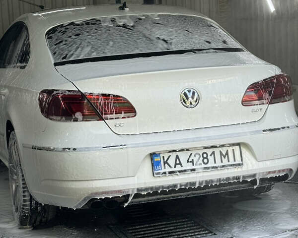 Белый Фольксваген CC / Passat CC, объемом двигателя 1.98 л и пробегом 186 тыс. км за 10400 $, фото 10 на Automoto.ua