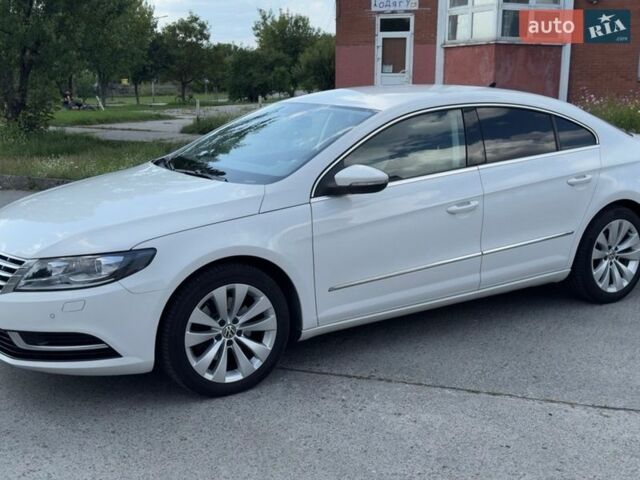Белый Фольксваген CC / Passat CC, объемом двигателя 1.97 л и пробегом 292 тыс. км за 13400 $, фото 3 на Automoto.ua