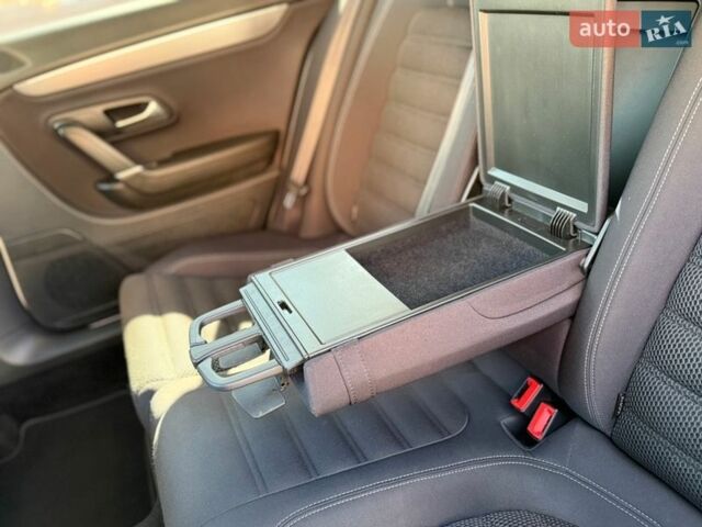 Білий Фольксваген CC / Passat CC, об'ємом двигуна 1.8 л та пробігом 266 тис. км за 11300 $, фото 21 на Automoto.ua