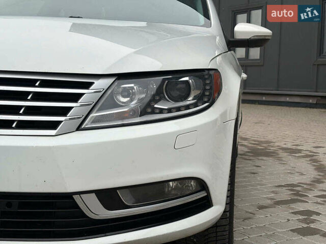 Білий Фольксваген CC / Passat CC, об'ємом двигуна 2 л та пробігом 172 тис. км за 9640 $, фото 12 на Automoto.ua