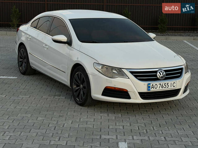 Белый Фольксваген CC / Passat CC, объемом двигателя 2 л и пробегом 250 тыс. км за 6500 $, фото 2 на Automoto.ua
