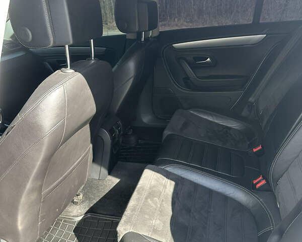 Белый Фольксваген CC / Passat CC, объемом двигателя 1.8 л и пробегом 220 тыс. км за 9600 $, фото 3 на Automoto.ua