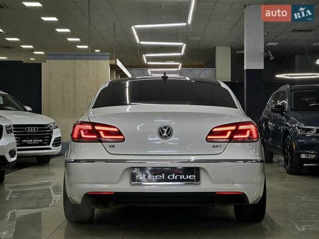 Белый Фольксваген CC / Passat CC, объемом двигателя 1.98 л и пробегом 236 тыс. км за 10299 $, фото 3 на Automoto.ua