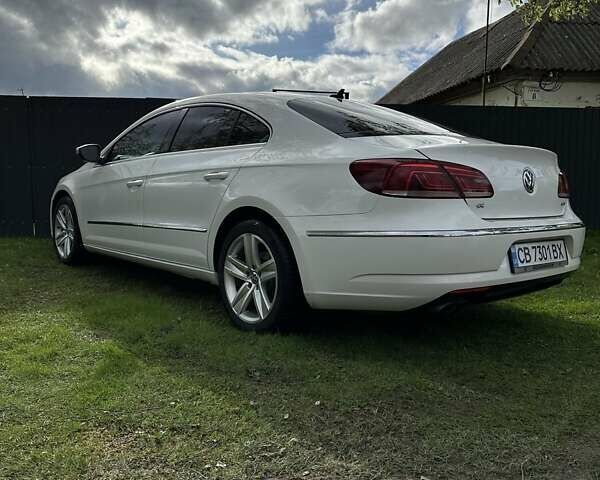 Белый Фольксваген CC / Passat CC, объемом двигателя 1.98 л и пробегом 114 тыс. км за 10000 $, фото 4 на Automoto.ua