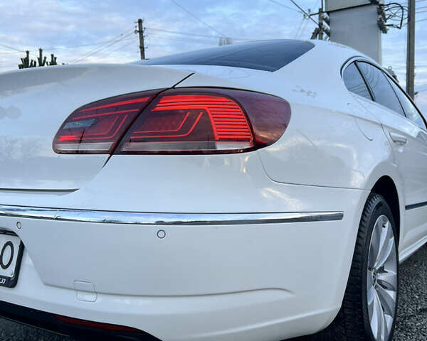 Белый Фольксваген CC / Passat CC, объемом двигателя 1.97 л и пробегом 121 тыс. км за 13900 $, фото 6 на Automoto.ua