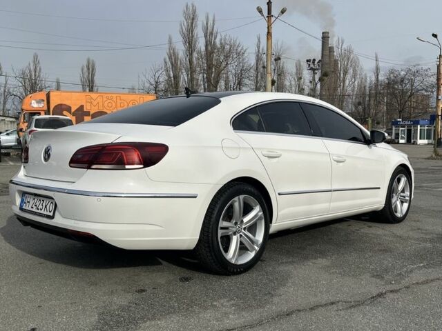 Білий Фольксваген CC / Passat CC, об'ємом двигуна 2 л та пробігом 125 тис. км за 12800 $, фото 3 на Automoto.ua