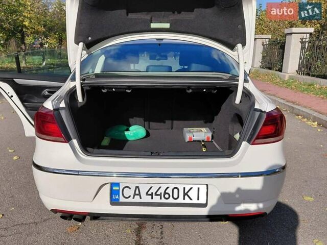 Белый Фольксваген CC / Passat CC, объемом двигателя 1.98 л и пробегом 228 тыс. км за 10500 $, фото 10 на Automoto.ua