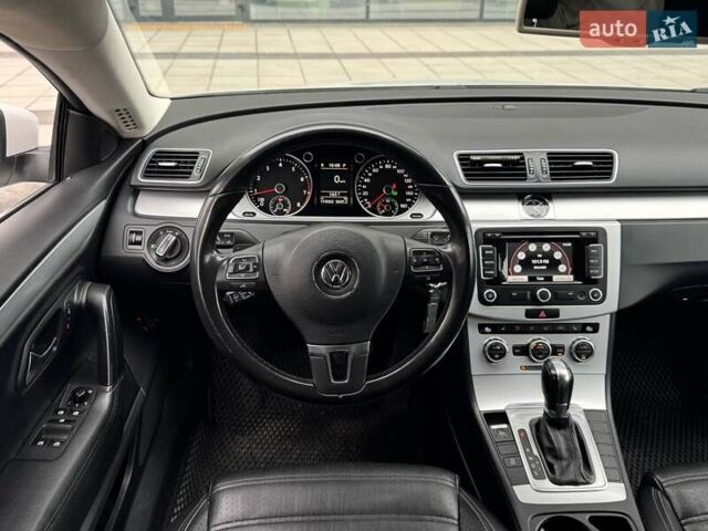Белый Фольксваген CC / Passat CC, объемом двигателя 1.98 л и пробегом 174 тыс. км за 9300 $, фото 23 на Automoto.ua