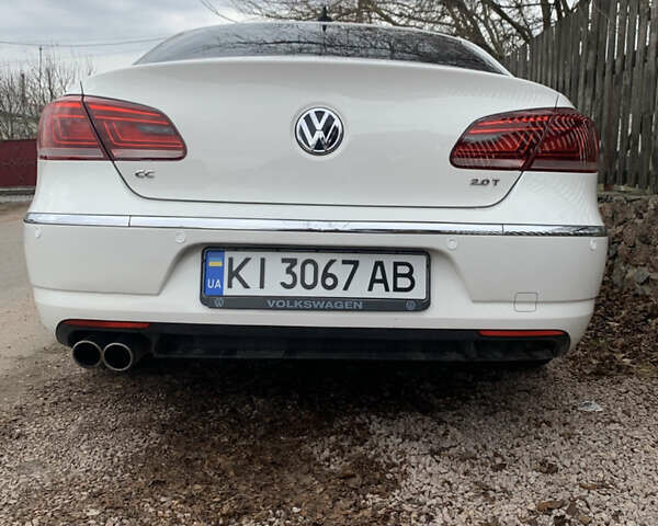 Белый Фольксваген CC / Passat CC, объемом двигателя 2 л и пробегом 210 тыс. км за 10450 $, фото 1 на Automoto.ua