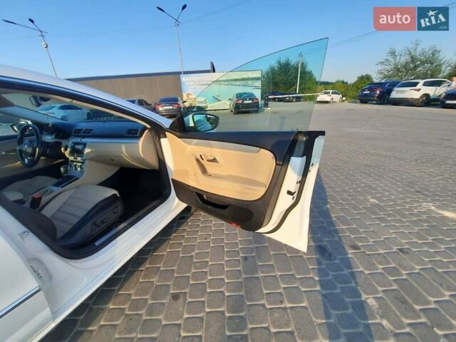 Белый Фольксваген CC / Passat CC, объемом двигателя 1.98 л и пробегом 250 тыс. км за 11600 $, фото 48 на Automoto.ua
