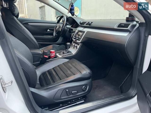 Білий Фольксваген CC / Passat CC, об'ємом двигуна 1.98 л та пробігом 185 тис. км за 9300 $, фото 13 на Automoto.ua
