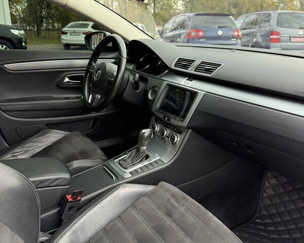 Фольксваген CC / Passat CC 2013 в Черкассах на Automoto.ua Белый Фольксваген CC / Passat CC, объемом двигателя 1.97 л и пробегом 226 тыс. км за 13000 $, фото 10 на Automoto.ua