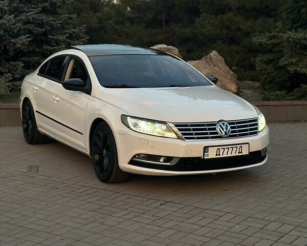 Белый Фольксваген CC / Passat CC, объемом двигателя 1.97 л и пробегом 159 тыс. км за 13999 $, фото 6 на Automoto.ua