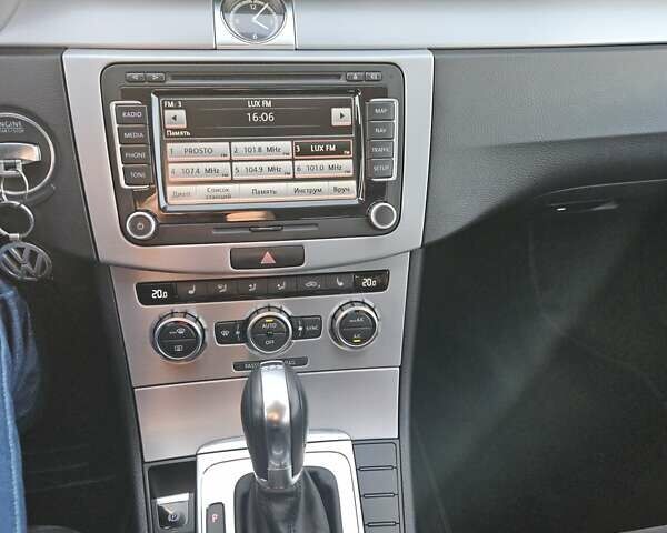 Белый Фольксваген CC / Passat CC, объемом двигателя 1.97 л и пробегом 72 тыс. км за 16800 $, фото 33 на Automoto.ua