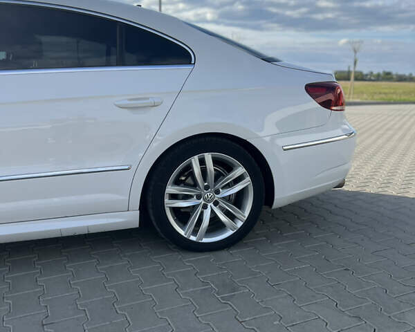 Белый Фольксваген CC / Passat CC, объемом двигателя 2 л и пробегом 178 тыс. км за 10899 $, фото 11 на Automoto.ua