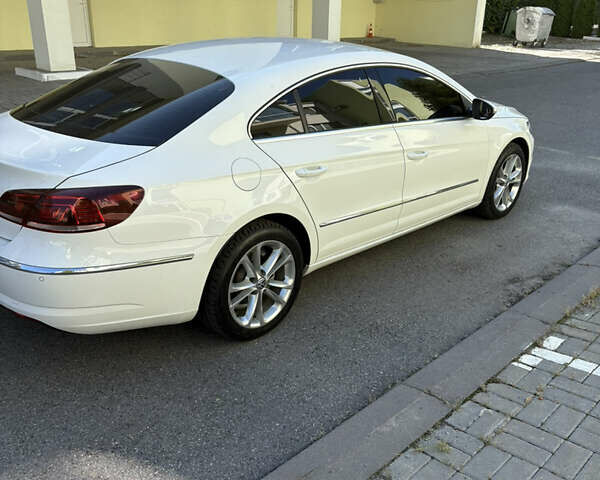 Белый Фольксваген CC / Passat CC, объемом двигателя 1.8 л и пробегом 118 тыс. км за 10900 $, фото 4 на Automoto.ua