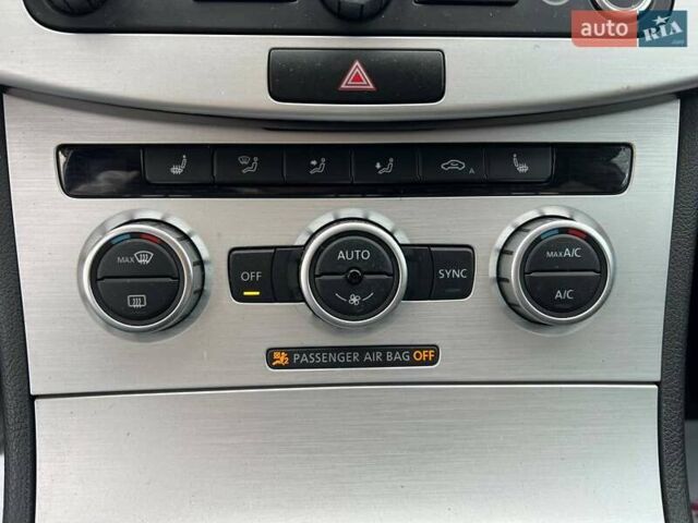 Фольксваген CC / Passat CC 2013 в Одессе на Automoto.ua Белый Фольксваген CC / Passat CC, объемом двигателя 1.98 л и пробегом 212 тыс. км за 10999 $, фото 15 на Automoto.ua