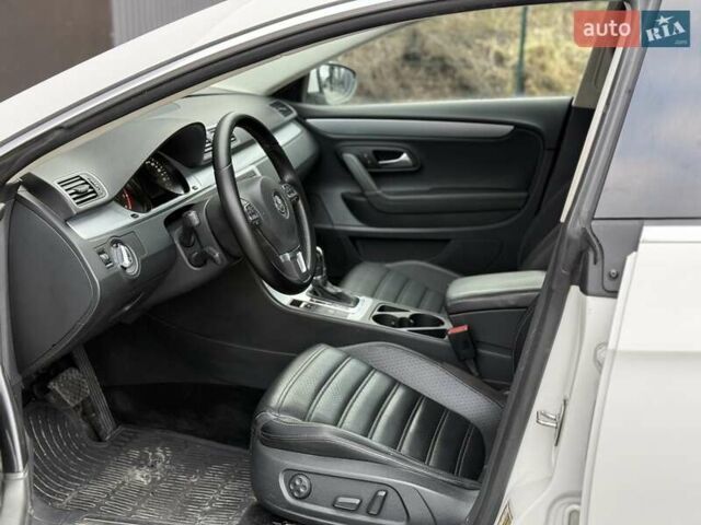 Белый Фольксваген CC / Passat CC, объемом двигателя 1.98 л и пробегом 190 тыс. км за 10700 $, фото 26 на Automoto.ua