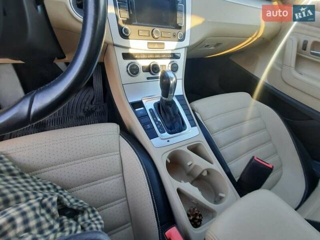Белый Фольксваген CC / Passat CC, объемом двигателя 1.98 л и пробегом 250 тыс. км за 11600 $, фото 36 на Automoto.ua