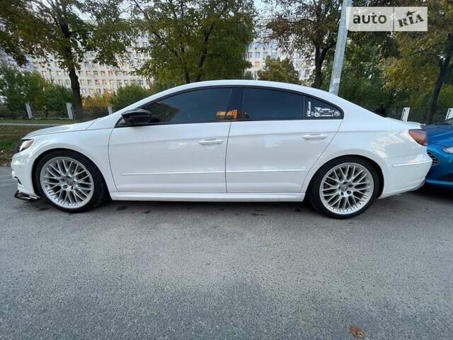 Белый Фольксваген CC / Passat CC, объемом двигателя 1.97 л и пробегом 240 тыс. км за 14000 $, фото 16 на Automoto.ua