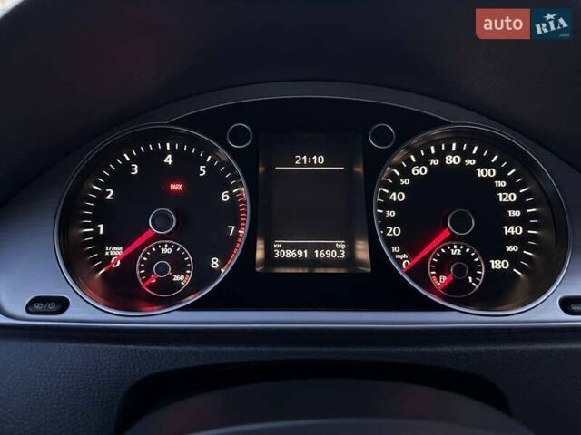 Белый Фольксваген CC / Passat CC, объемом двигателя 1.98 л и пробегом 308 тыс. км за 9000 $, фото 14 на Automoto.ua