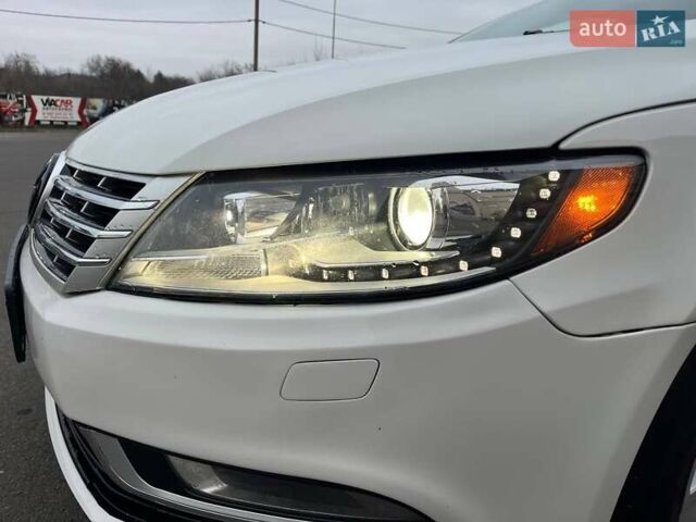Білий Фольксваген CC / Passat CC, об'ємом двигуна 1.98 л та пробігом 185 тис. км за 9300 $, фото 8 на Automoto.ua