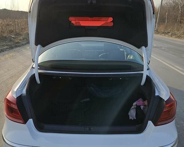 Белый Фольксваген CC / Passat CC, объемом двигателя 1.97 л и пробегом 72 тыс. км за 16800 $, фото 40 на Automoto.ua