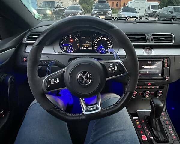 Белый Фольксваген CC / Passat CC, объемом двигателя 1.97 л и пробегом 240 тыс. км за 14000 $, фото 9 на Automoto.ua