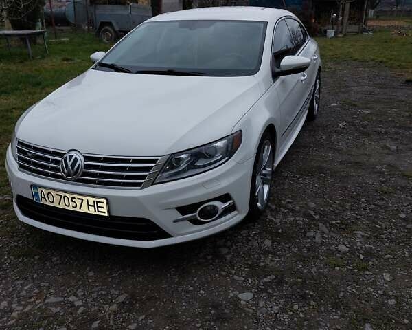 Белый Фольксваген CC / Passat CC, объемом двигателя 2 л и пробегом 125 тыс. км за 13000 $, фото 1 на Automoto.ua