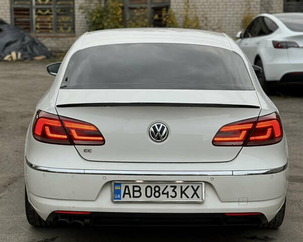 Білий Фольксваген CC / Passat CC, об'ємом двигуна 1.97 л та пробігом 281 тис. км за 11000 $, фото 4 на Automoto.ua