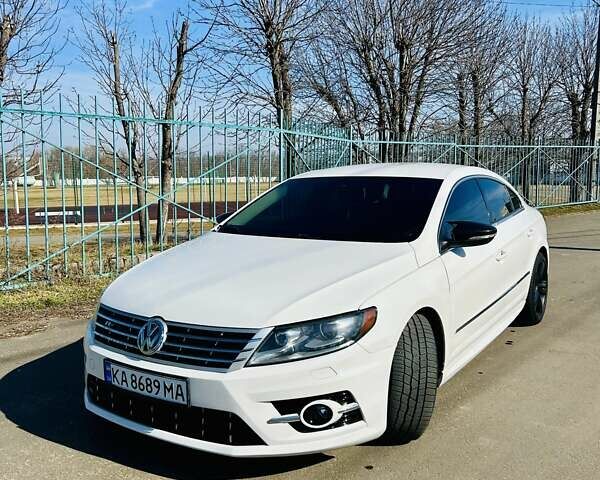 Белый Фольксваген CC / Passat CC, объемом двигателя 1.98 л и пробегом 227 тыс. км за 12500 $, фото 2 на Automoto.ua