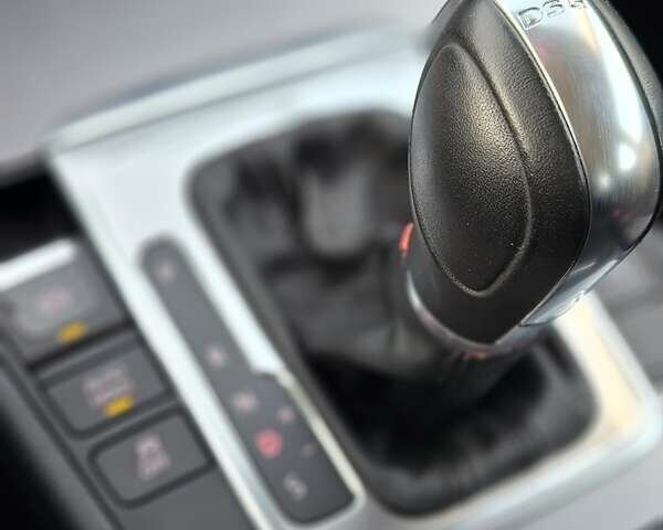 Белый Фольксваген CC / Passat CC, объемом двигателя 1.97 л и пробегом 72 тыс. км за 16800 $, фото 50 на Automoto.ua