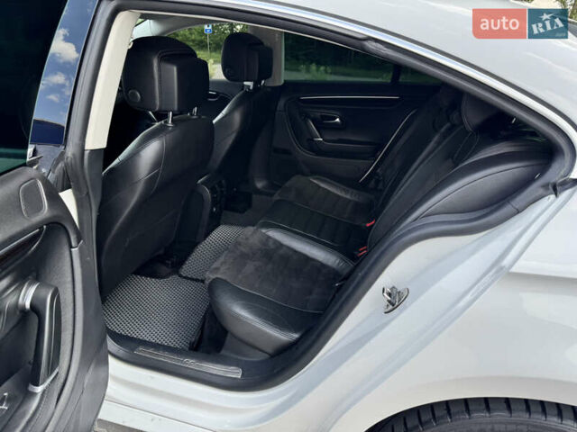 Белый Фольксваген CC / Passat CC, объемом двигателя 1.97 л и пробегом 268 тыс. км за 12200 $, фото 16 на Automoto.ua