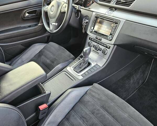 Белый Фольксваген CC / Passat CC, объемом двигателя 1.97 л и пробегом 72 тыс. км за 16800 $, фото 41 на Automoto.ua