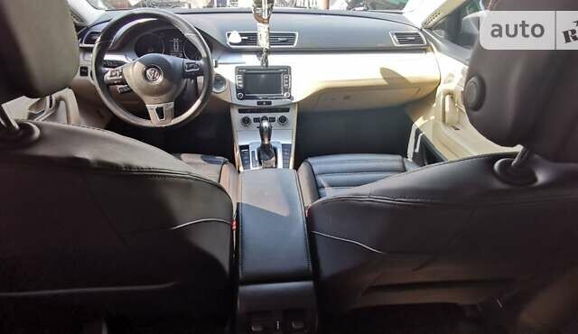 Белый Фольксваген CC / Passat CC, объемом двигателя 2 л и пробегом 180 тыс. км за 12999 $, фото 3 на Automoto.ua