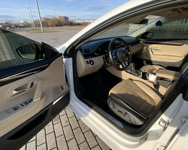 Белый Фольксваген CC / Passat CC, объемом двигателя 3.6 л и пробегом 216 тыс. км за 12500 $, фото 10 на Automoto.ua