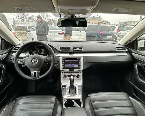 Білий Фольксваген CC / Passat CC, об'ємом двигуна 1.98 л та пробігом 206 тис. км за 8350 $, фото 8 на Automoto.ua