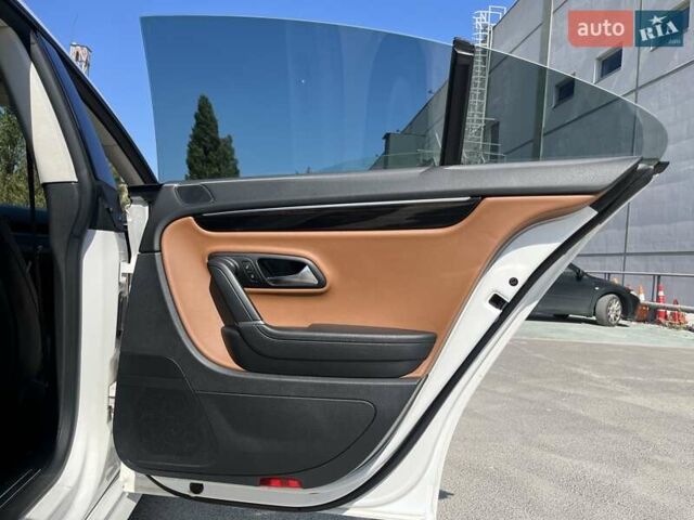 Белый Фольксваген CC / Passat CC, объемом двигателя 1.98 л и пробегом 164 тыс. км за 13250 $, фото 23 на Automoto.ua
