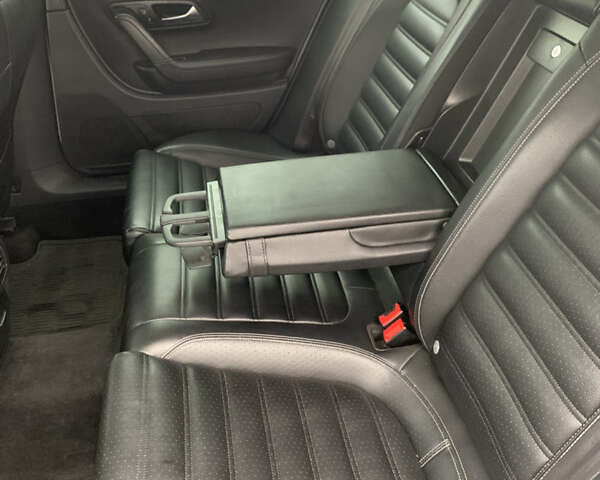Белый Фольксваген CC / Passat CC, объемом двигателя 1.98 л и пробегом 202 тыс. км за 11000 $, фото 17 на Automoto.ua