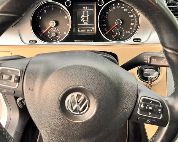 Белый Фольксваген CC / Passat CC, объемом двигателя 1.98 л и пробегом 130 тыс. км за 10299 $, фото 24 на Automoto.ua
